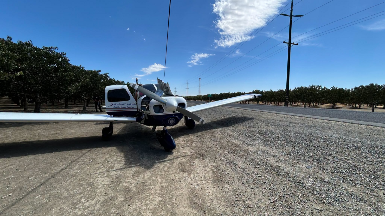 Plane makes emergency landing in Fresno County, officials say