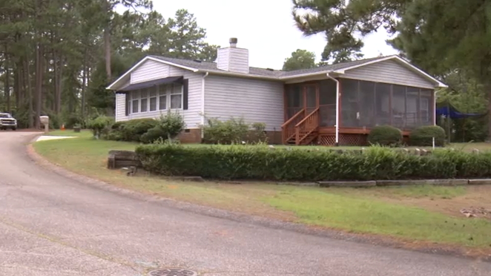 Triple homicide: Suspect called 911; audio released in family killing