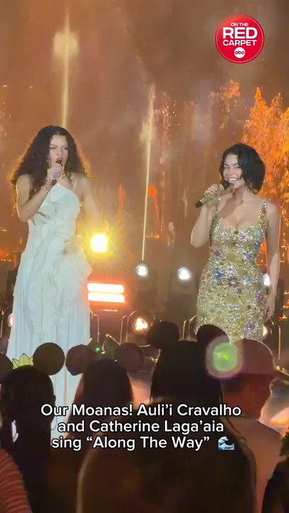 Moana moment: Auli'i Cravalho and Catherine Laga'aia perform together