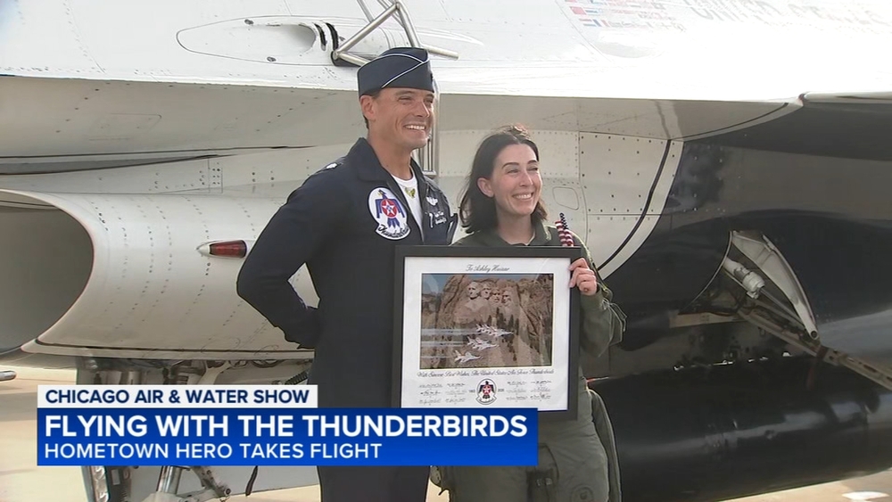 Hometown hero flies with U.S. Air Force Thunderbirds