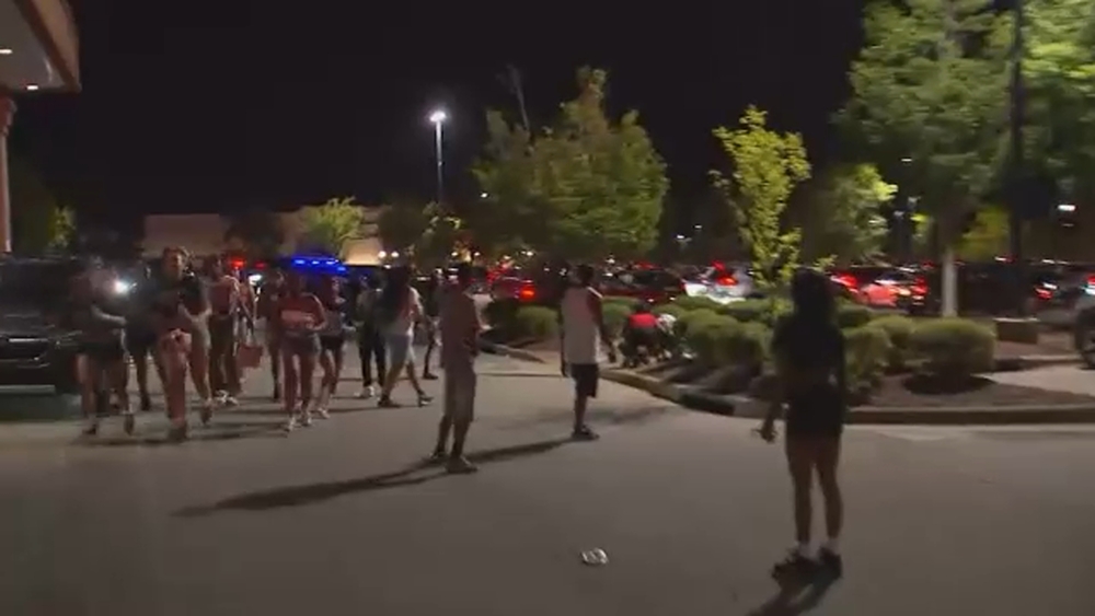 Parents weigh in on Raleigh teen curfew proposal