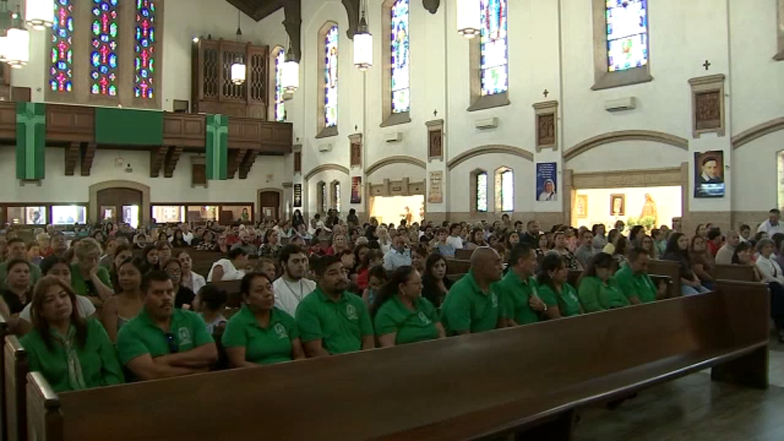 Huntington Park church holds special Mass in solidarity with quake-ravaged Colombia Huntington Park church holds special Mass in solidarity with quake-ravaged Colombia