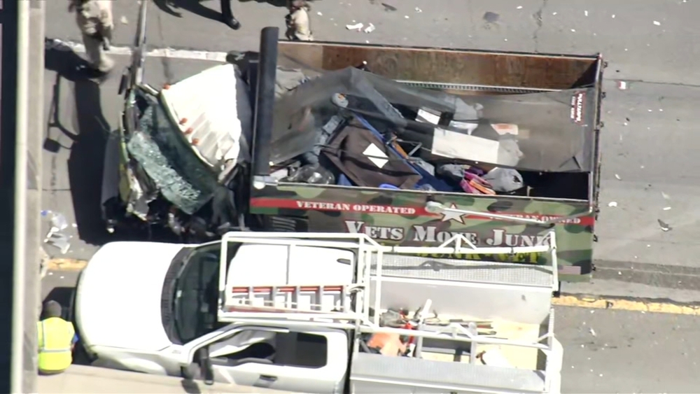 Several EB lanes of Hwy 24 closed due to crash before Caldecott Tunnel