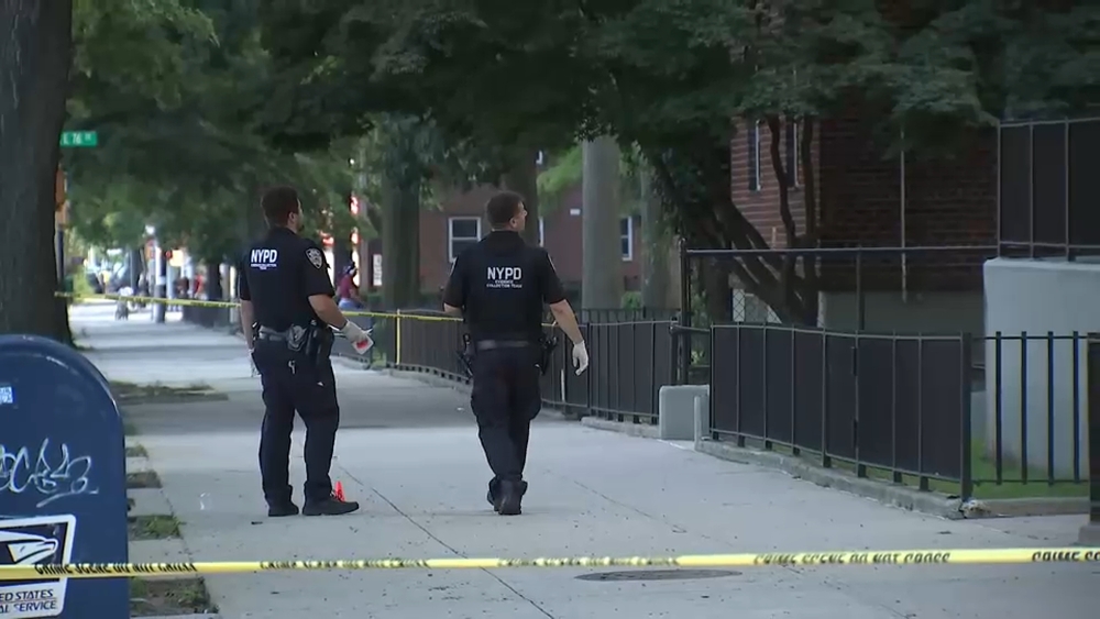 Woman grazed by bullet in Canarsie; police searching for suspects who fled on scooter