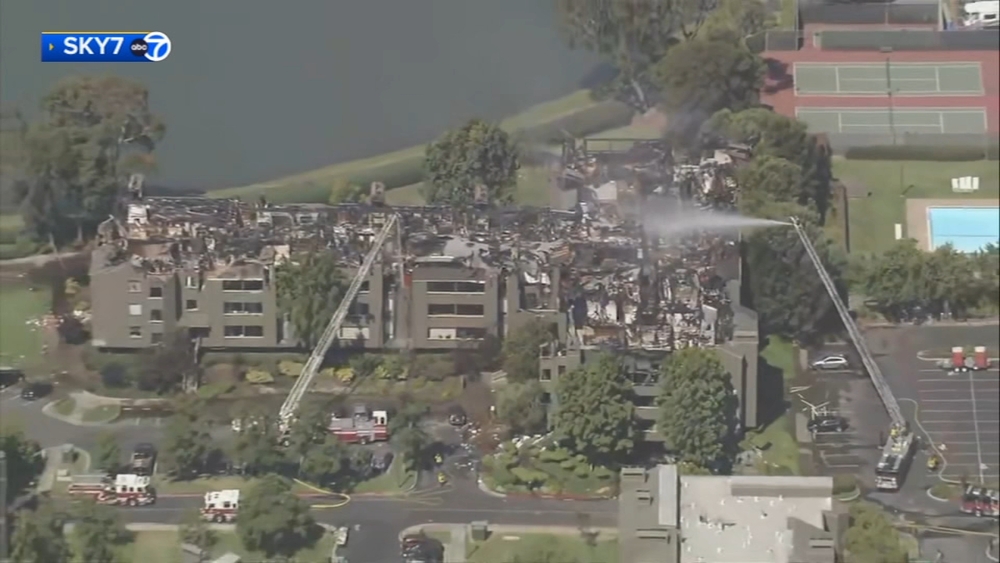Residents urge Foster City to declare emergency following condo fire