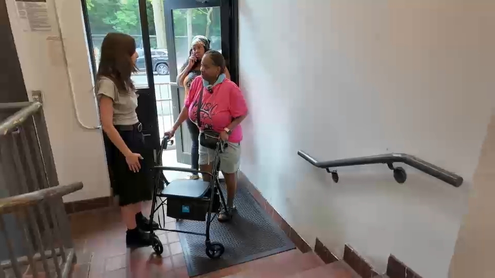 Harlem tenants voice frustration over prolonged elevator outage