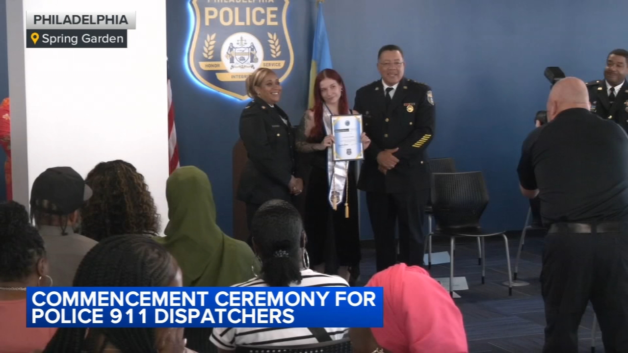Philadelphia Police Dept. welcomes newest class of 911 dispatchers