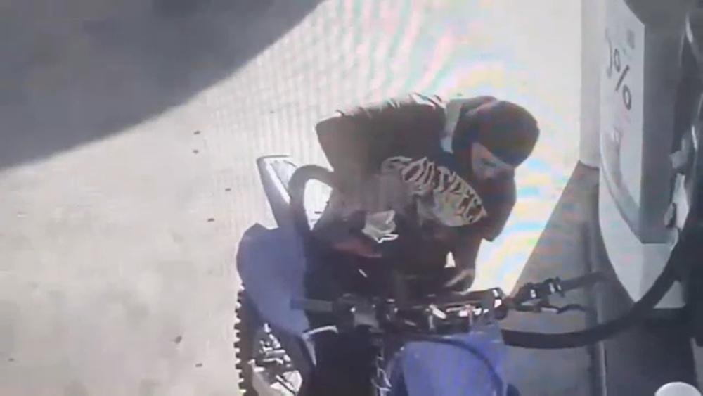 Dirt bike rider arrested on his birthday after wild LA chase