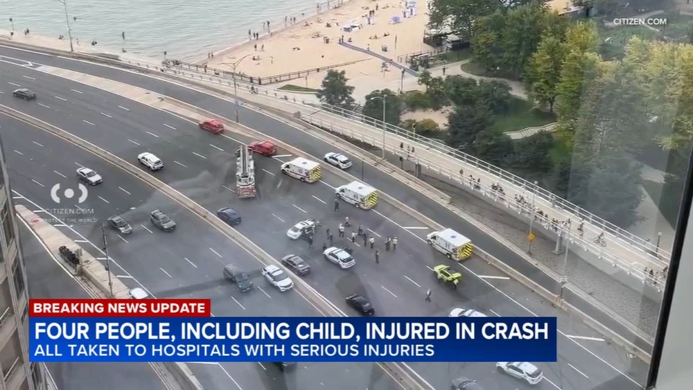 Child among 4 seriously injured in crash on DLSD downtown: CFD