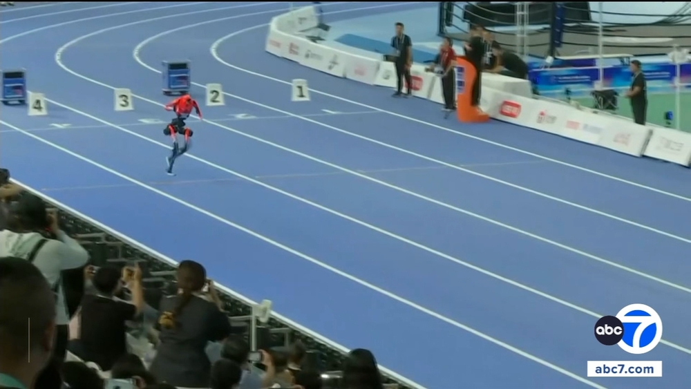Chinese humanoid robots smash human records in 100m sprint, high jump