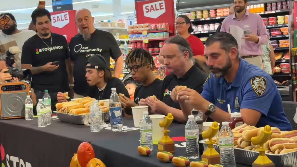 FDNY, NYPD compete in hot dog eating contest