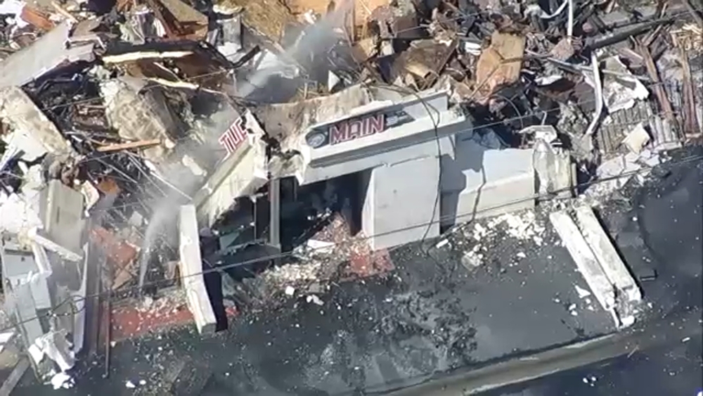 Massive fire destroys several historic Newhall businesses