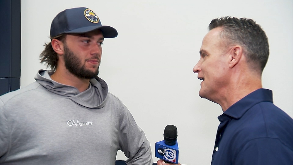 How does Marlin Klein prepare for game day? ABC13 catches up with the Texans rookie