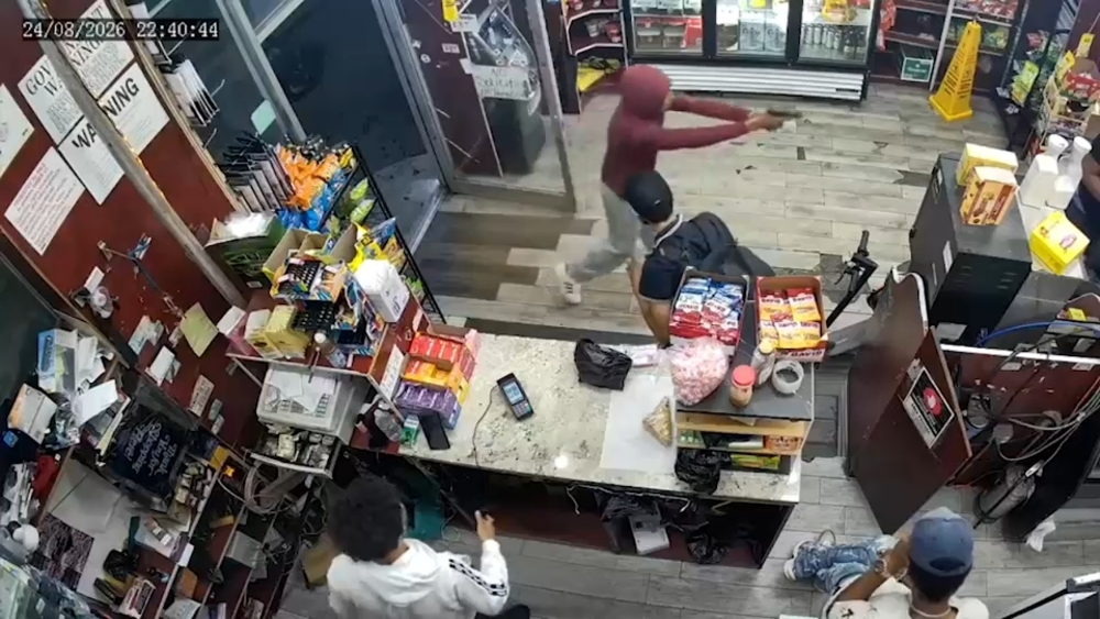 Suspect in 2 fatal robberies in Bronx, Brooklyn on the run