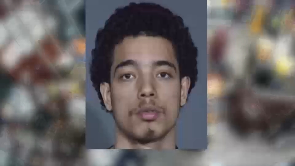 Suspect wanted in two separate shootings during Bronx and Brooklyn robberies