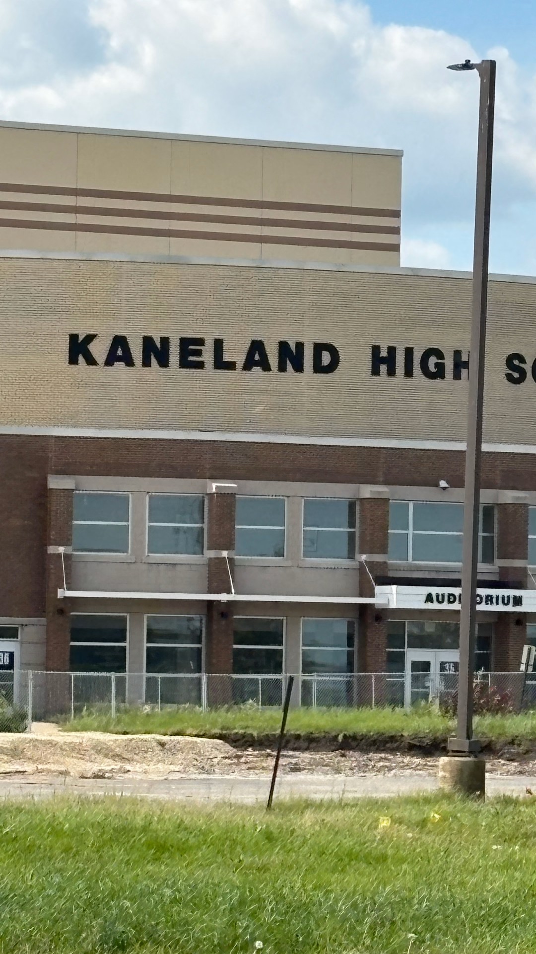 Measles testing site opens as case linked to Kane Co. HS is confirmed