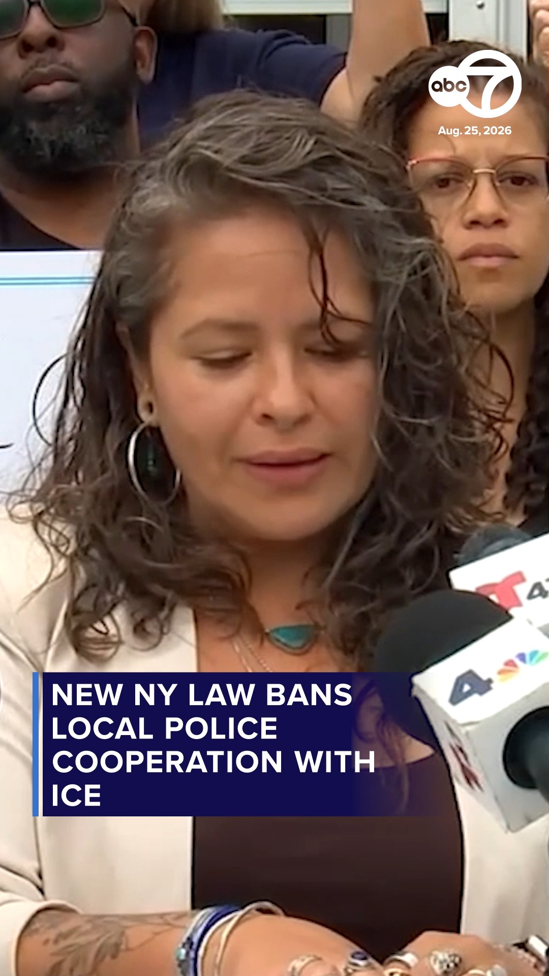 New York law curbing local police cooperation with ICE takes effect