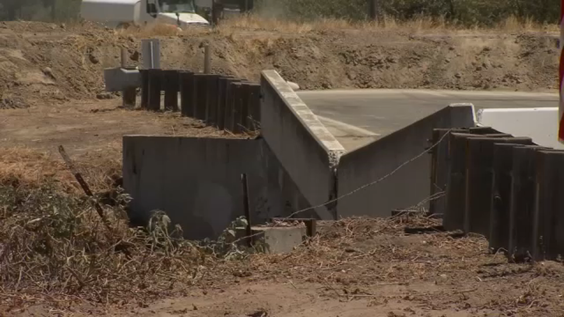 Kings County starts repairs on flood-damaged Cross Creek Bridge