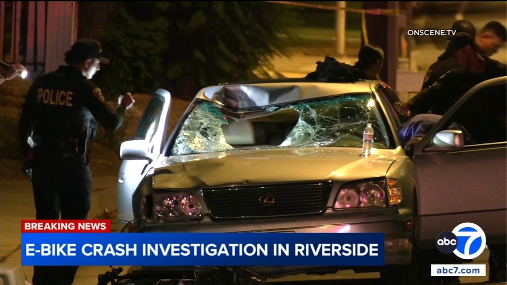 2 juveniles injured in Riverside crash involving e-bikes