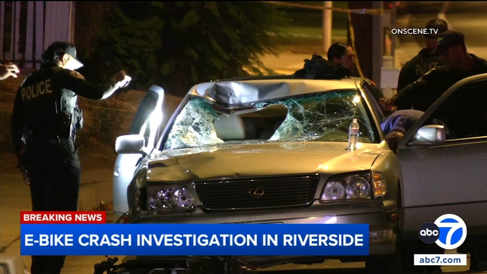 2 juveniles injured in Riverside crash involving e-bikes