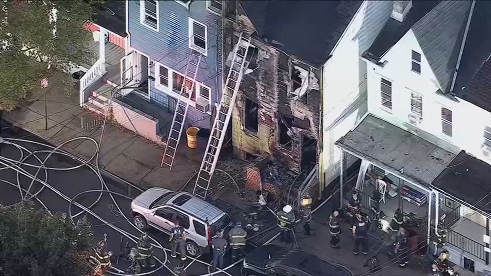Neighbor tried helping put out fire that left 2 young children dead in Trenton