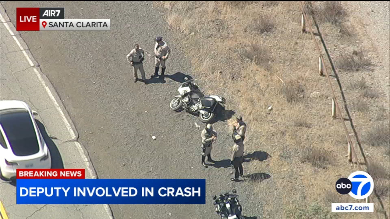 LA County motorcycle deputy in critical condition after crash