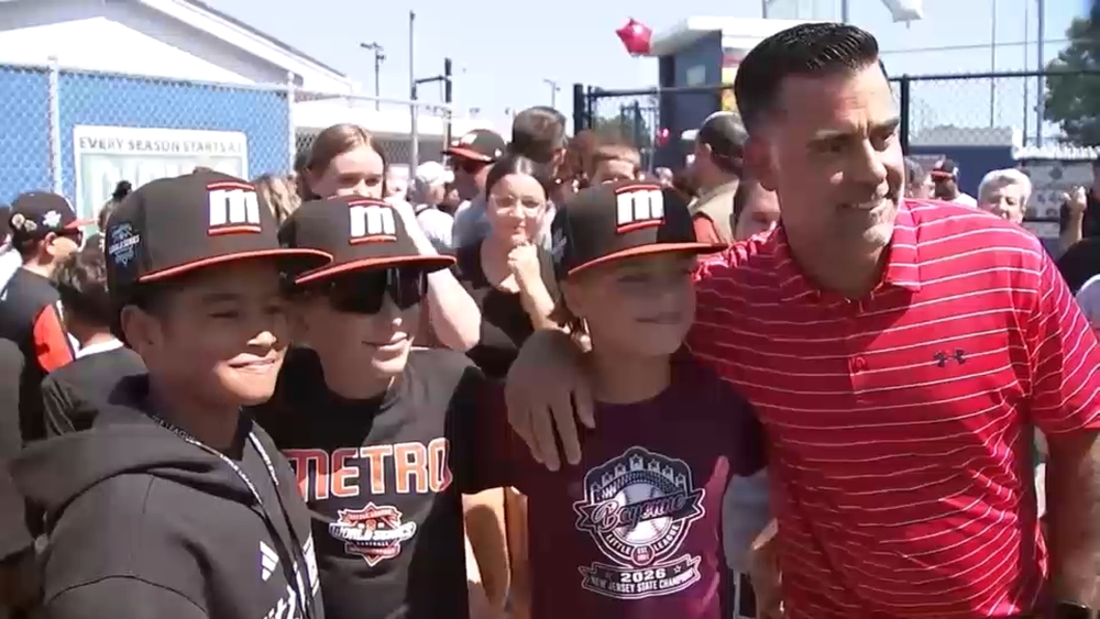 Bayonne receives hero's welcome home after run in Little League World Series 