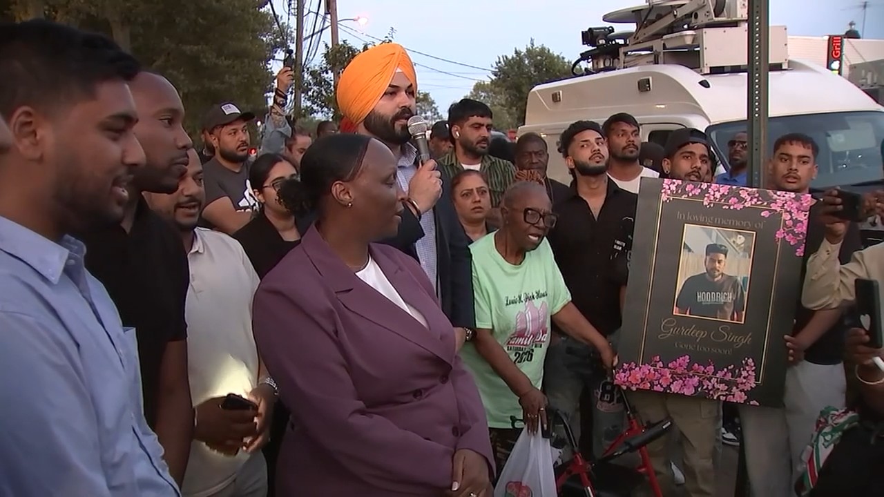 Vigil held for delivery worker killed in road rage shooting