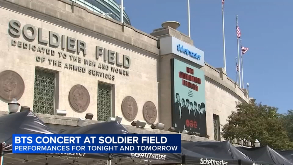 K-pop fans take over Chicago for BTS World Tour