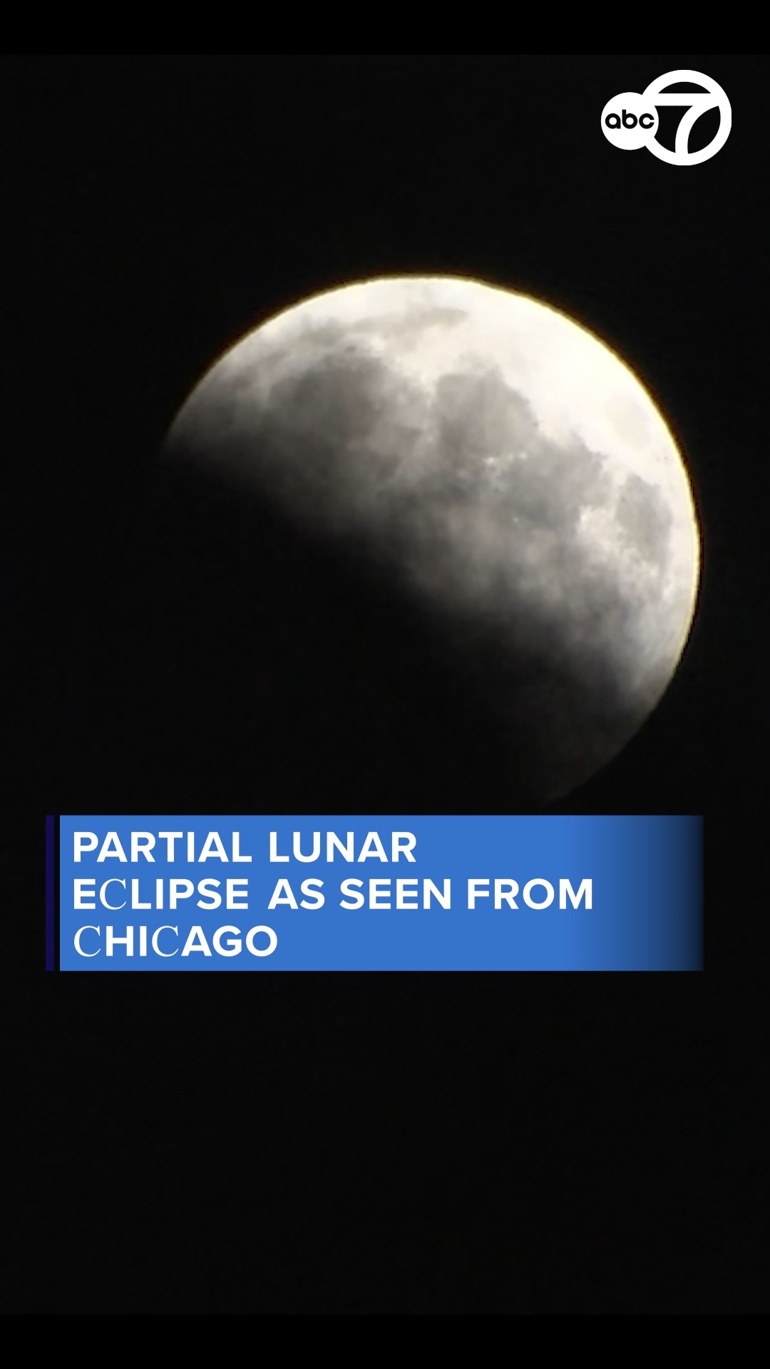 Partial lunar eclipse seen from Chicago