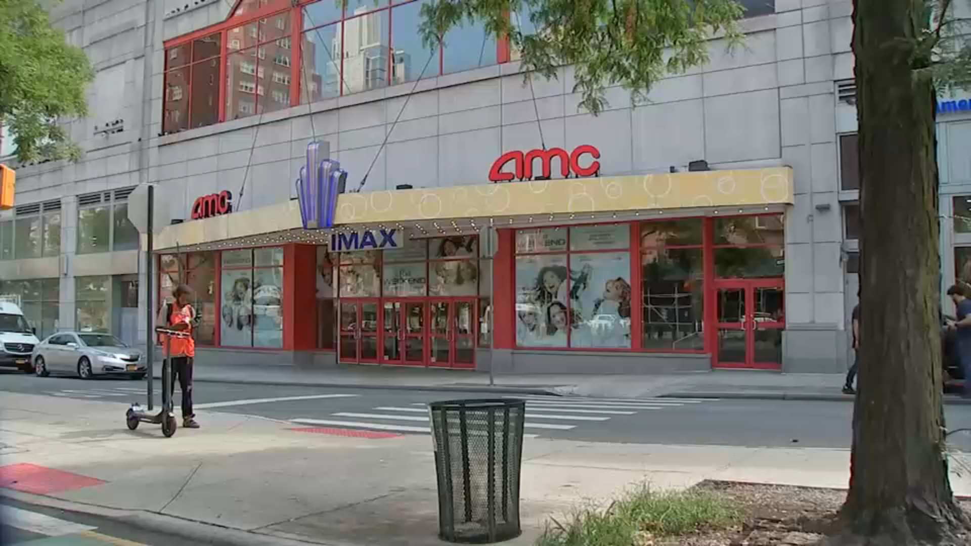 Lawmakers make effort to save AMC Theater in Kips Bay