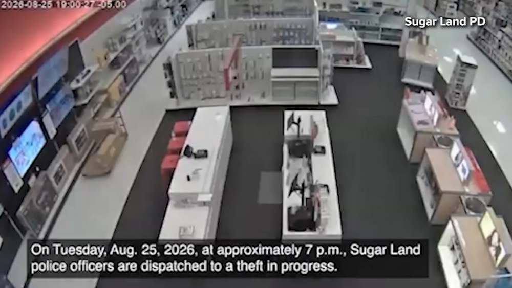 3 suspects, including a juvenile, allegedly stole $14K worth of iPads from Sugar Land Target: Police