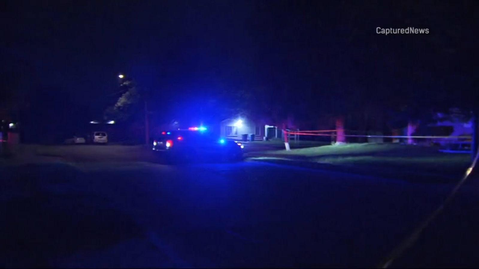 Coverage image for: Crest Hill shooting: Kamarion Coleman killed, 3 injured at Crest Hill Memorial Park in 1900-Block of Willow Court, officials say