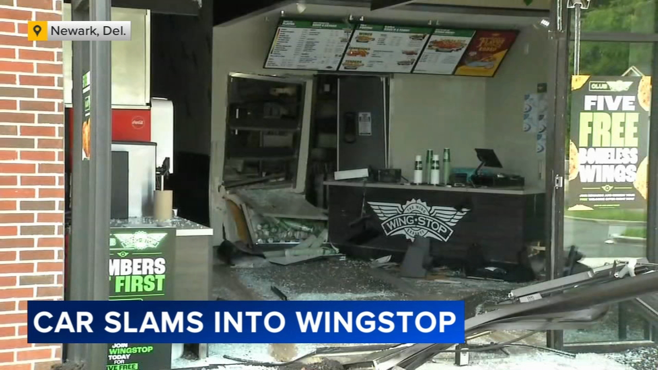 Car crashes through front of Wingstop store in Delaware