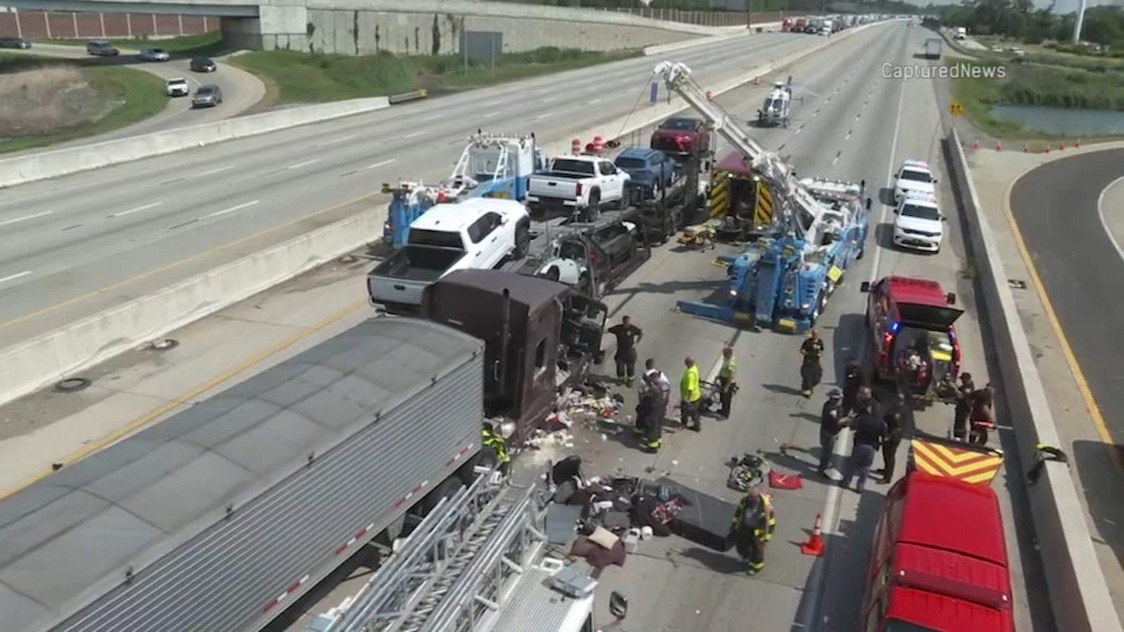 1 critically injured in I-80/94 semi crash near Hammond; traffic impacted
      