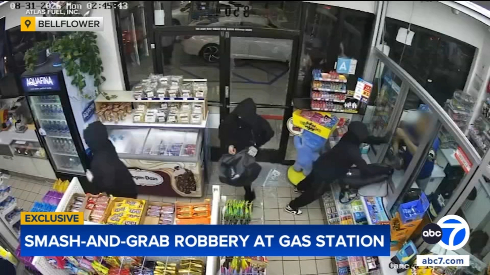 Masked thieves caught on video ransacking Bellflower gas station store during street takeover Masked thieves caught on video ransacking Bellflower gas station store during street takeover