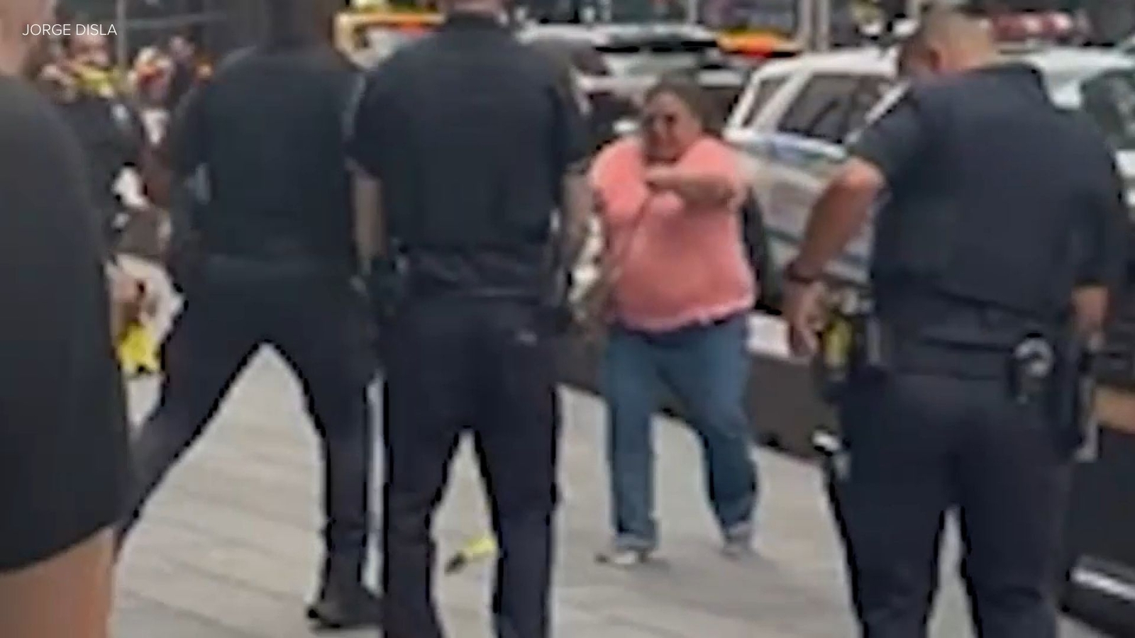 Victims, suspect identified in deadly Times Square stabbings, shooting
      