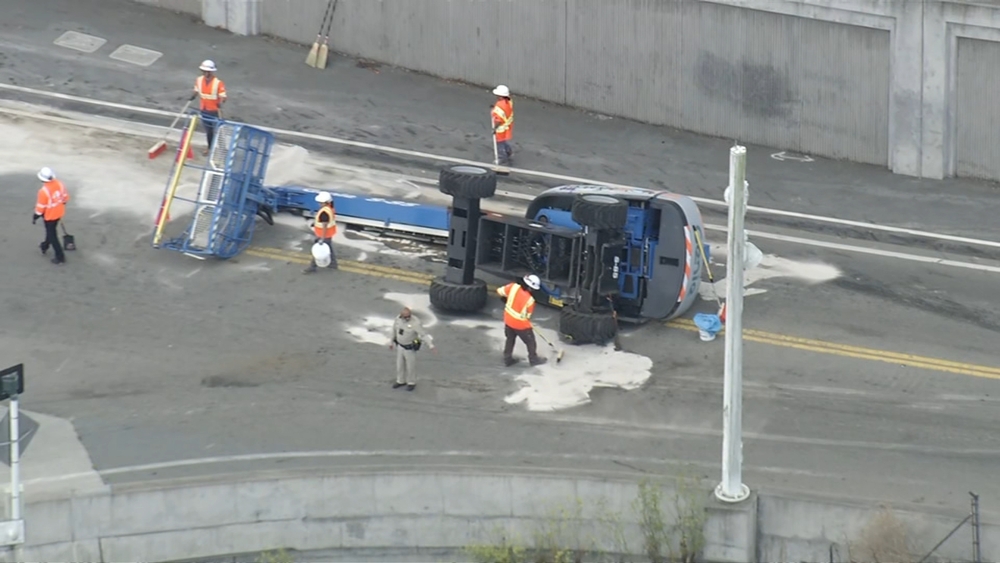 Cherry picker falls off flatbed on Yerba Buena Island, limiting access