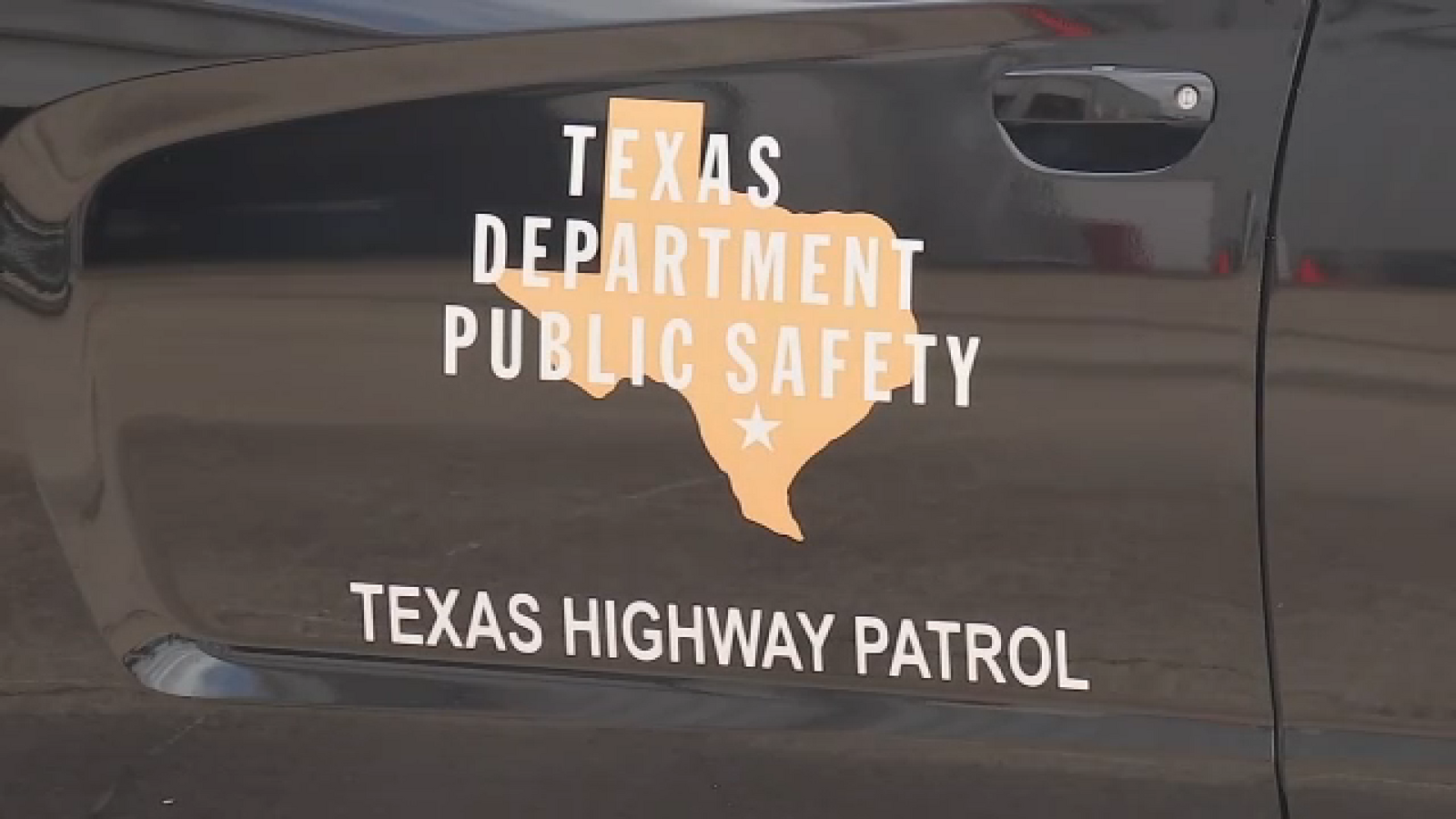 Man killed, teen and 10-year-old injured after head-on crash on Highway 90 in Fort Bend County, DPS says