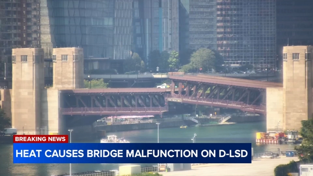 Heat causes bridge malfunction on DuSable Lake Shore Drive