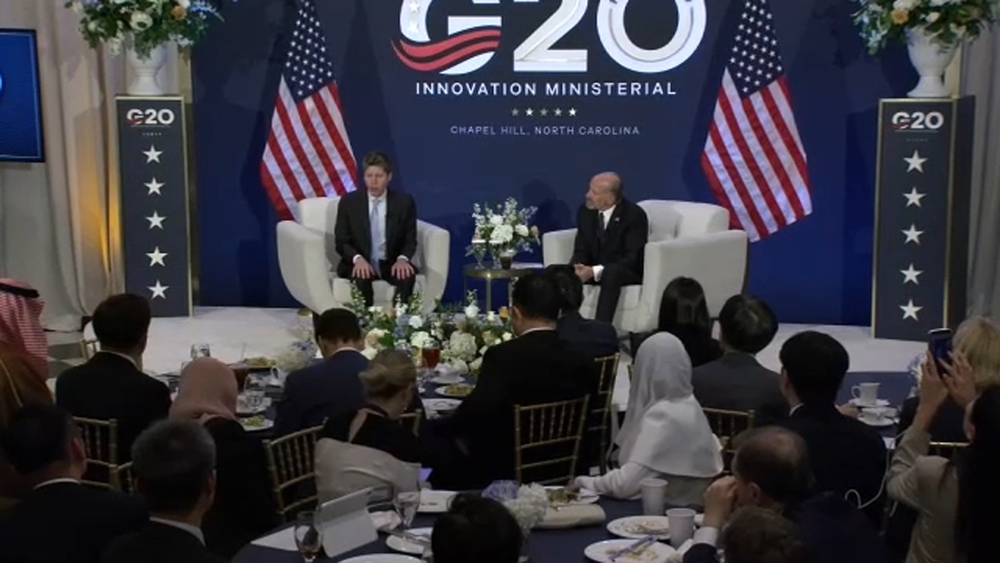 Policymakers, tech leaders discuss AI growth, workforce needs at G20