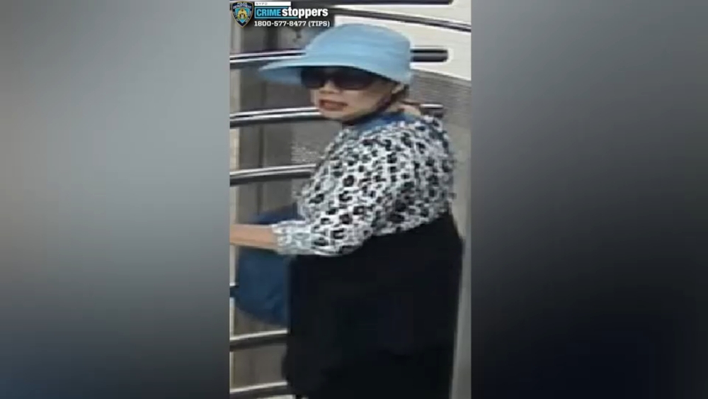 Police search for suspect in attempted kidnapping of 6-year-old girl in subway station