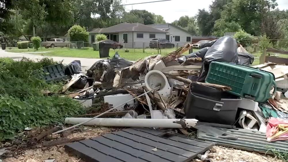 Trash removed in NE Houston neighborhood after residents turn to ABC13