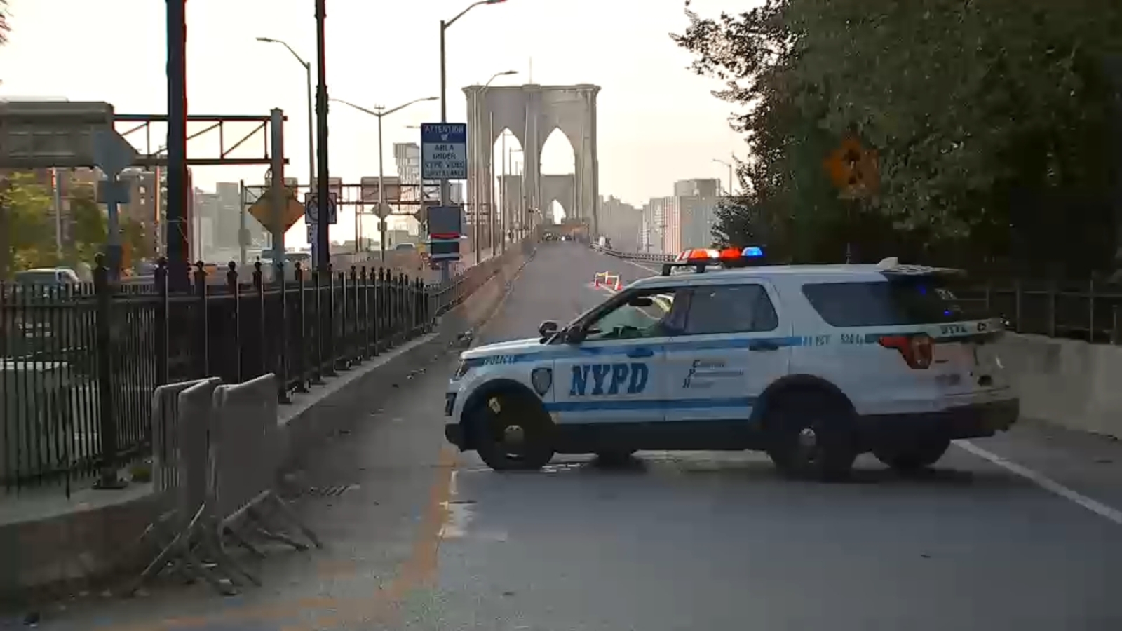 NYPD Fatally Shoots Knife-Wielding Man on Brooklyn Bridge