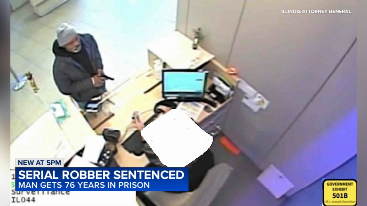 Serial downtown Chicago bank robber sentenced to 76 years in prison