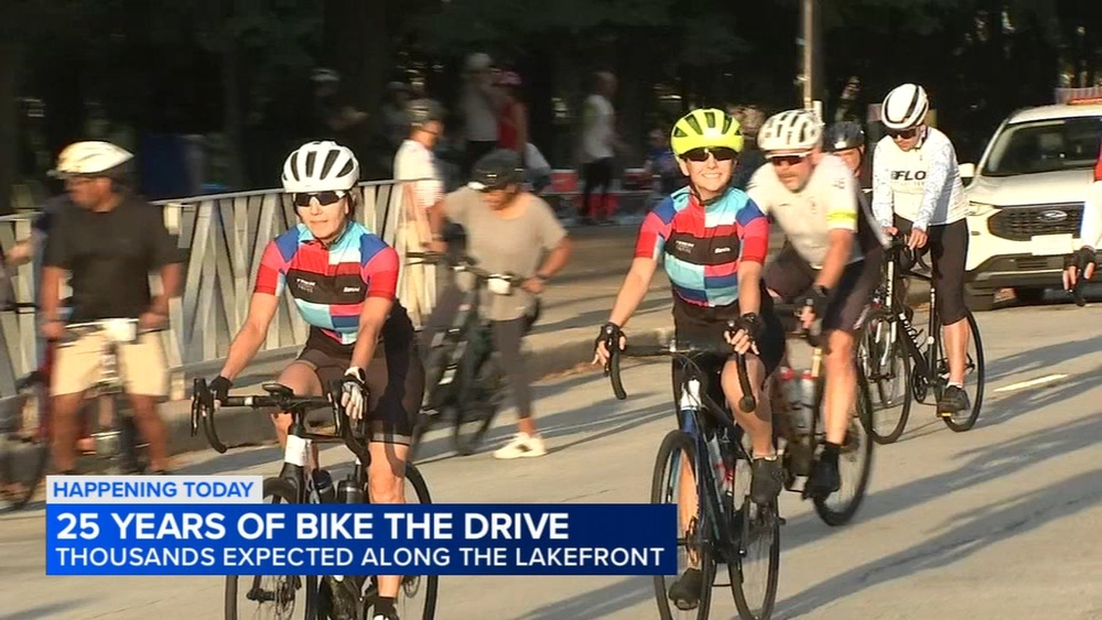 Riders take over Chicago for Bike the Drive 2026