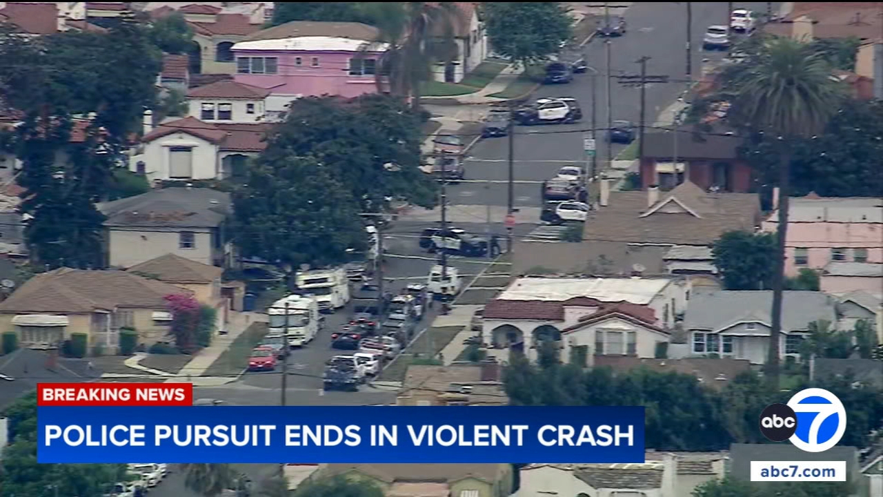 Chase suspect hits multiple vehicles as pursuit ends in South LA