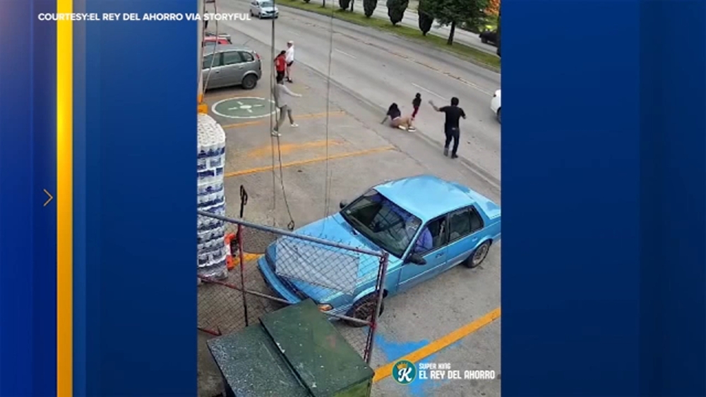 Supermarket manager saves child from oncoming traffic