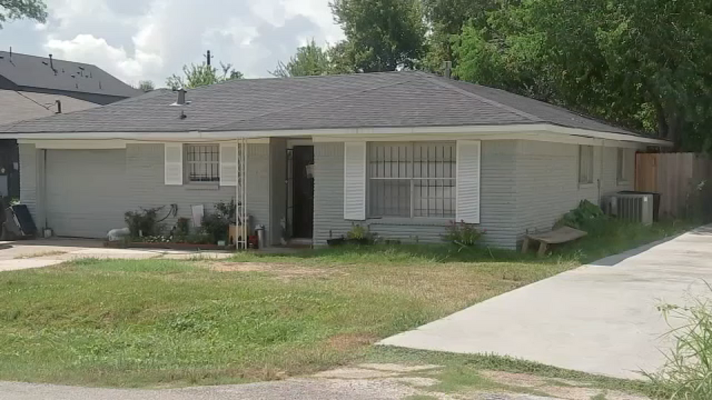 Harris Co. attorney files lawsuit vs. people accused of stealing homes