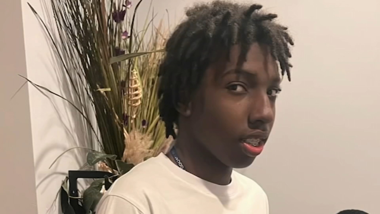 15-year-old charged with shooting, killing teen near South Side YMCA, Chicago police say
